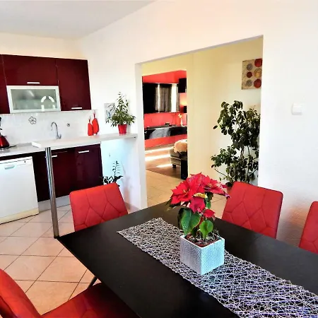 Meri Rogoznica (Sibenik-Knin)